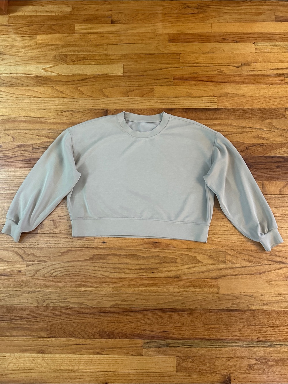 🌺 Lululemon Beige Oversized Cropped Crewneck Sweatshirt Sz M - Picture 5 of 7